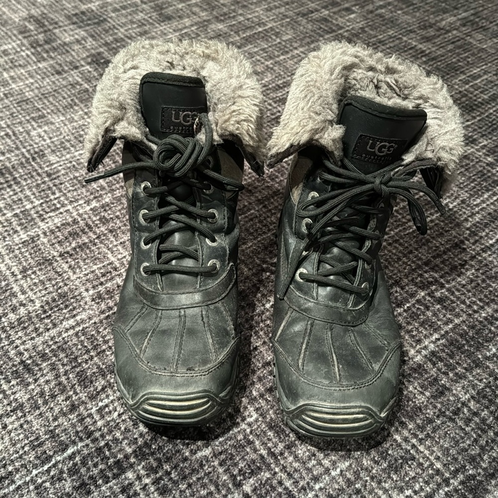 Ugg Adirondack winter boot